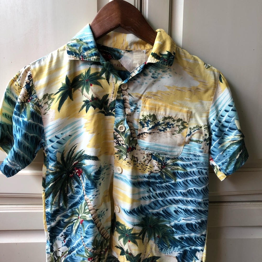 Vintage Royale Hawaiian boy shirt